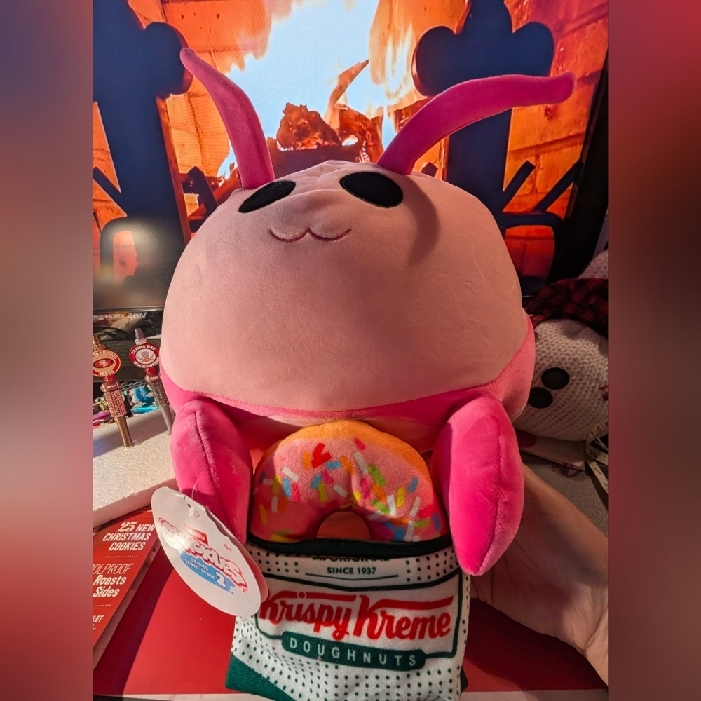 Snackles Squishy Pink Lobster w/ Krispy Kreme Donut 14" NWT